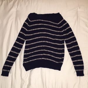 Forever21 knitted stripped navy sweater